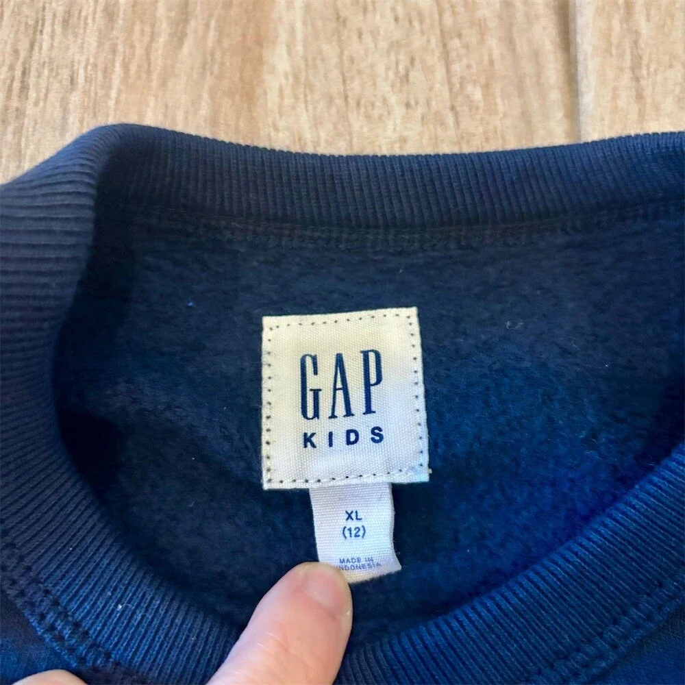 GAP Kids Sweatshirt Boys XL (12) Navy Blue Crewneck Logo Graphic Pullover